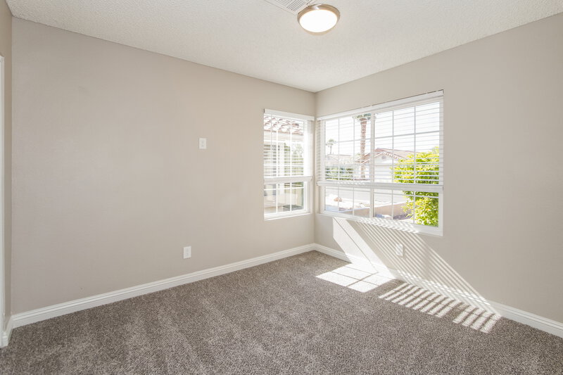 2,045/Mo, 644 Paulson Dr Las Vegas, NV 89123 Bedroom View 2