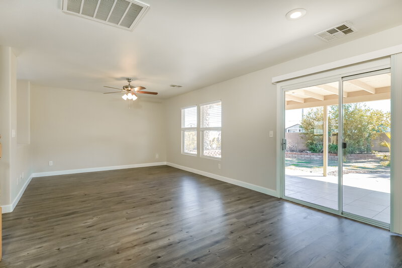 2,545/Mo, 164 White Butte St Henderson, NV 89012 Dining Room View