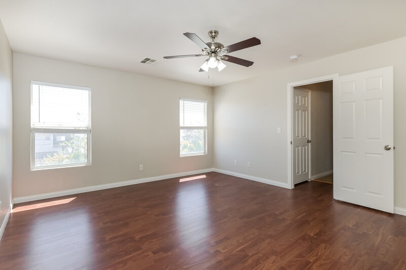 2,545/Mo, 164 White Butte St Henderson, NV 89012 Main Bedroom View