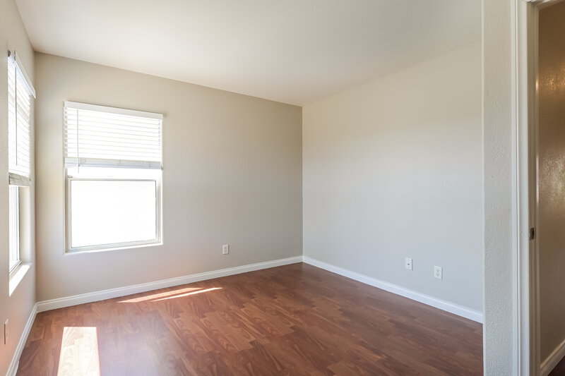 2,545/Mo, 164 White Butte St Henderson, NV 89012 Bedroom View