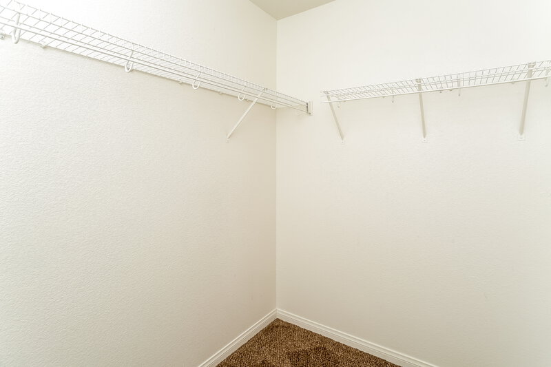 2,060/Mo, 9527 Milkweed Canyon Ave Las Vegas, NV 89166 Walk In Closet View