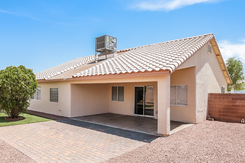 1,860/Mo, 330 Casa del Norte Dr North Las Vegas, NV 89031 Rear View
