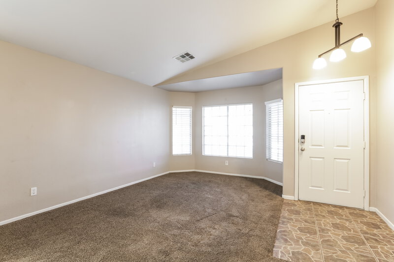 1,975/Mo, 5333 Cool Dawn Ct Las Vegas, NV 89130 Sitting Room View