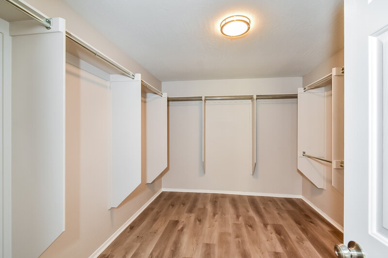 2,305/Mo, 10838 La Florentina Ave Las Vegas, NV 89166 Walk In Closet View