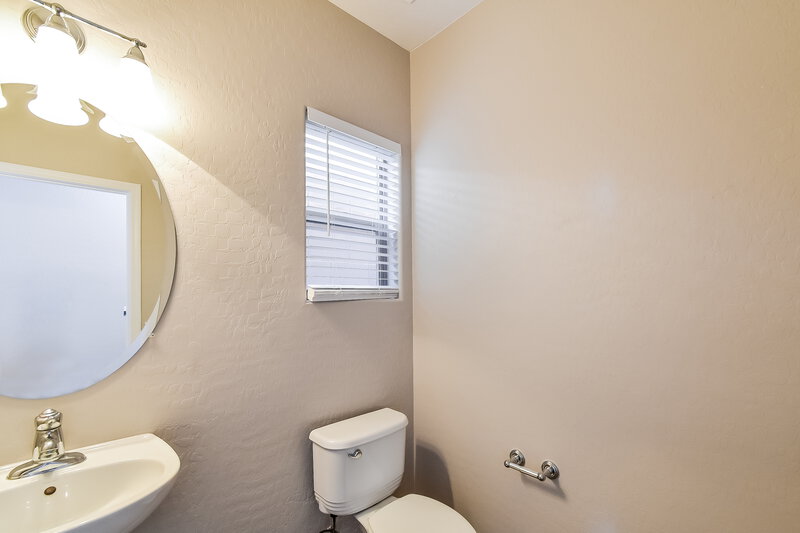 2,305/Mo, 10838 La Florentina Ave Las Vegas, NV 89166 Bathroom View