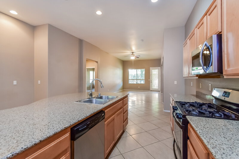 1,910/Mo, 3824 Helens Pouroff Ave North Las Vegas, NV 89085 Kitchen View 2