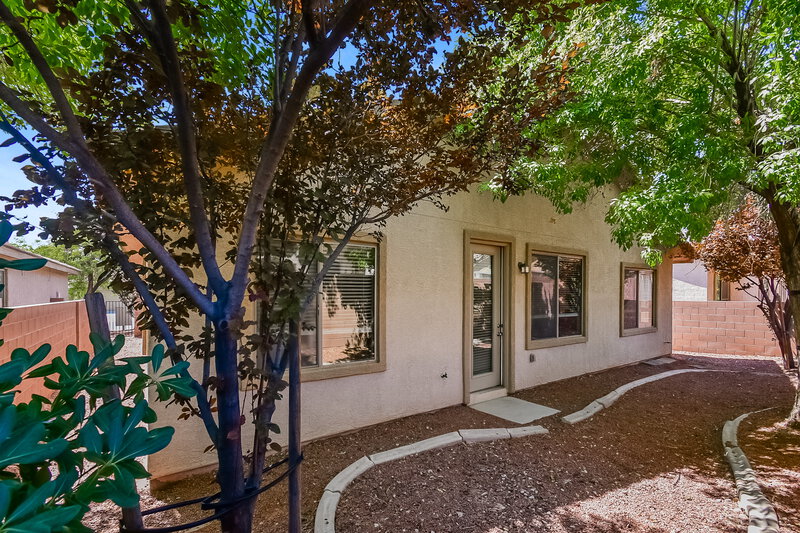 1,910/Mo, 3824 Helens Pouroff Ave North Las Vegas, NV 89085 Rear View 2