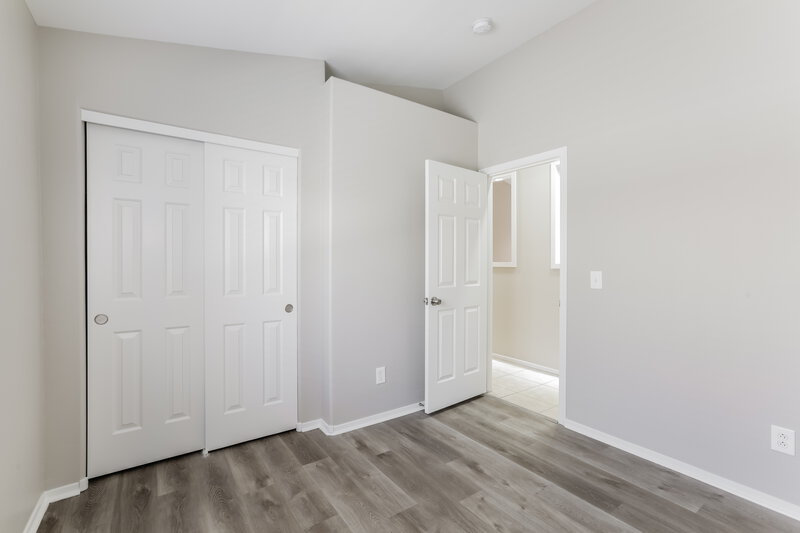 2,045/Mo, 7113 Junction Village Ave Las Vegas, NV 89129 Bedroom View 3