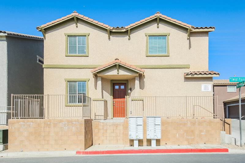 2,320/Mo, 10617 Bear Lodge Ct Las Vegas, NV 89129 External View