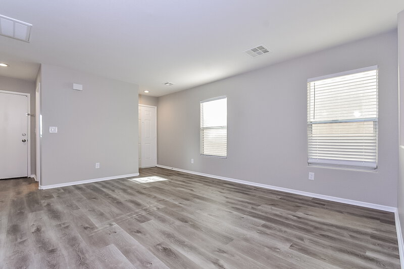 2,285/Mo, 7620 Emerald Ridge Ct Las Vegas, NV 89129 Living Room View