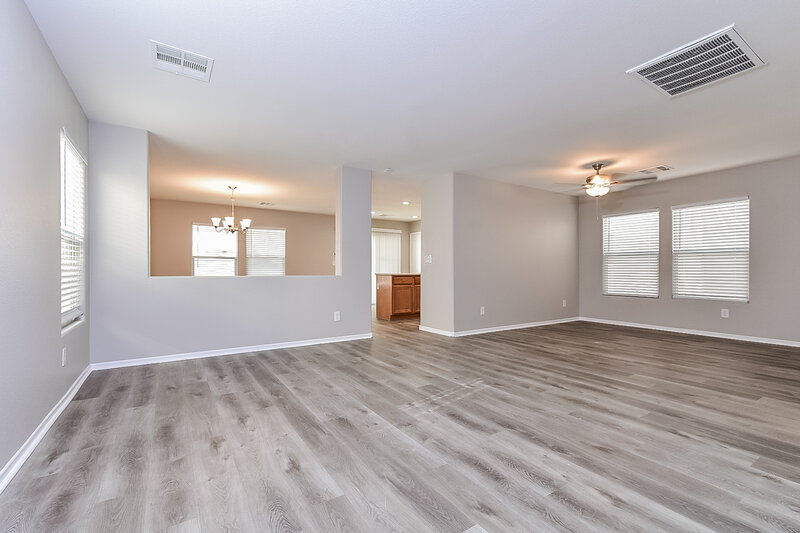 2,285/Mo, 7620 Emerald Ridge Ct Las Vegas, NV 89129 Living Room View 2