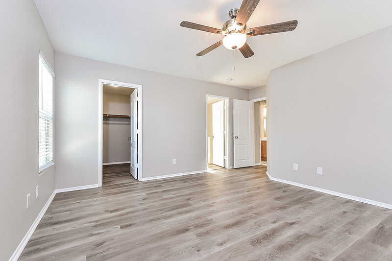 2,285/Mo, 7620 Emerald Ridge Ct Las Vegas, NV 89129 Main Bedroom View 2