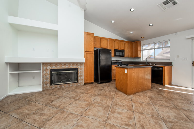 1,965/Mo, 6062 Canyon Gap Dr North Las Vegas, NV 89031 Family Room View 2