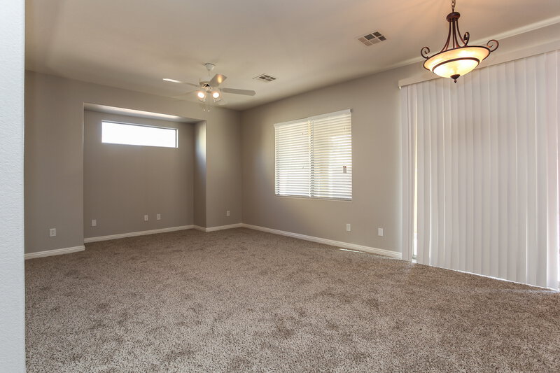 2,020/Mo, 8120 Chestnut Hollow Ave Las Vegas, NV 89131 Bedroom View 5