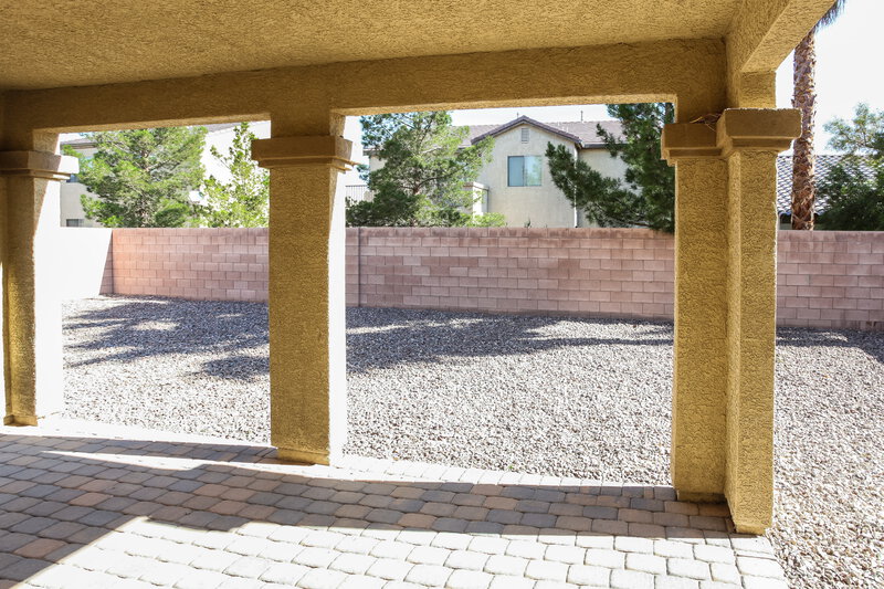 2,020/Mo, 8120 Chestnut Hollow Ave Las Vegas, NV 89131 Patio View