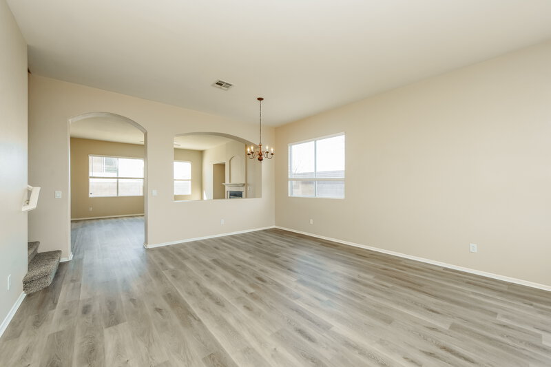 2,600/Mo, 9337 Hampstead Hills Ave Las Vegas, NV 89149 Dining Room View