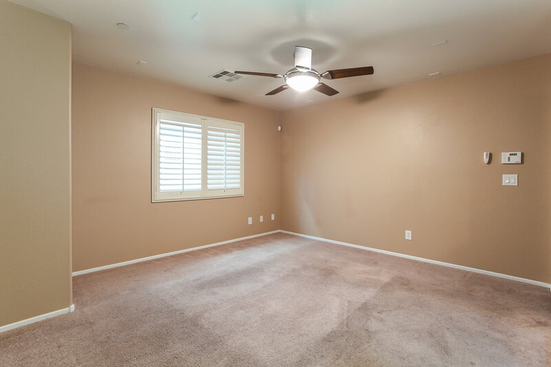 1,800/Mo, 9164 Decorative Ct Las Vegas, NV 89149 Living Room View