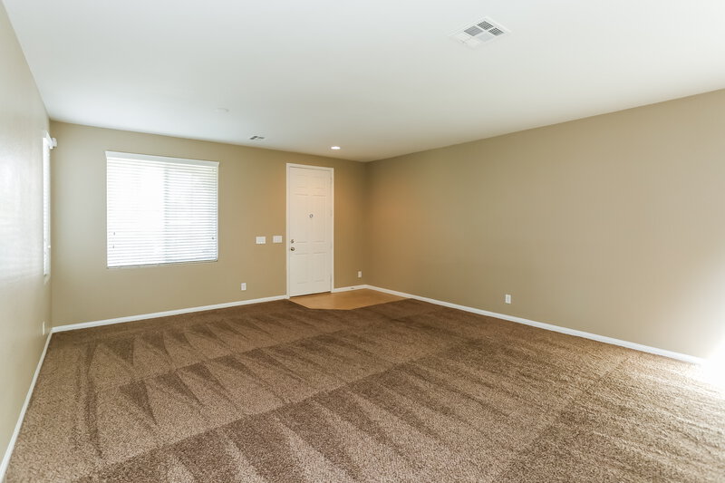 2,055/Mo, 5644 Tideview St North Las Vegas, NV 89081 Living Room View