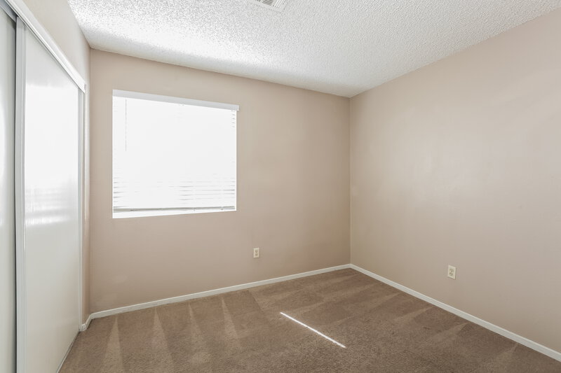 2,045/Mo, 4108 Compass Rose Way Las Vegas, NV 89108 Bedroom View 3