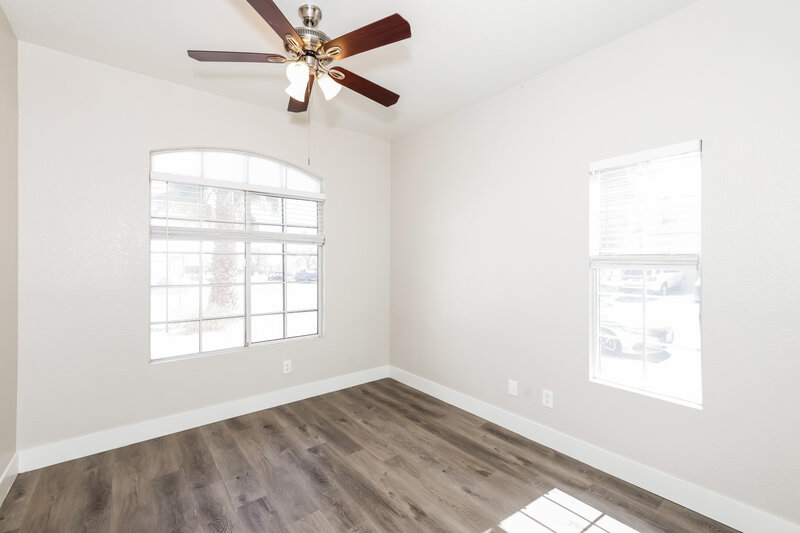 2,195/Mo, 1701 Klamath Falls Way Las Vegas, NV 89128 Bedroom View 2