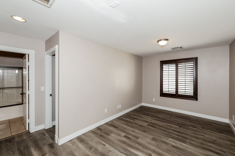2,400/Mo, 2545 Wild Ambrosia Ave Henderson, NV 89074 Family Room View