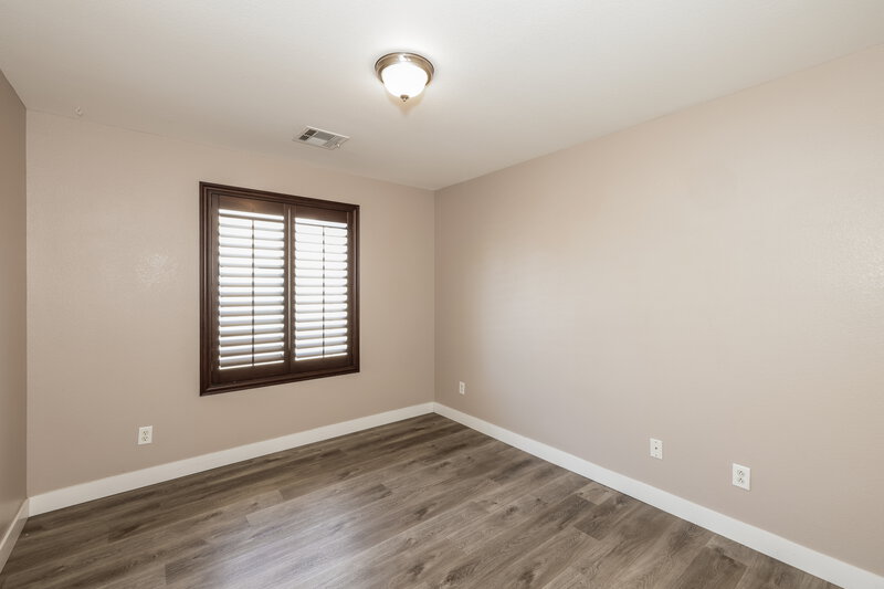 2,400/Mo, 2545 Wild Ambrosia Ave Henderson, NV 89074 Bedroom View 4