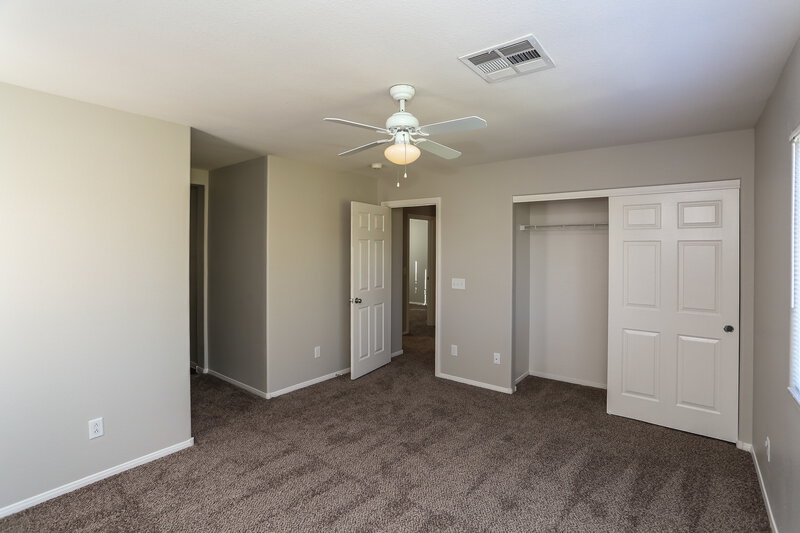 1,660/Mo, 8636 Pitch Fork Ave Las Vegas, NV 89143 Bedroom View 4