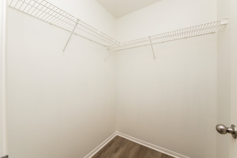 2,060/Mo, 8636 Pitch Fork Ave Las Vegas, NV 89143 Walk In Closet View