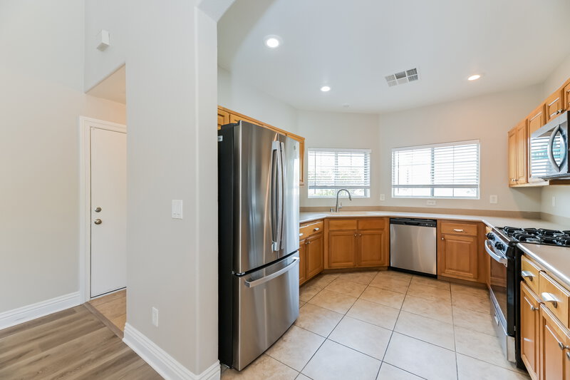 2,315/Mo, 8891 Houston Ridge Ave Las Vegas, NV 89178 Misc View 5