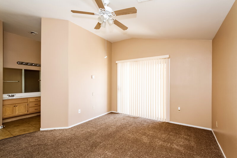 2,780/Mo, 5205 Velazco Ln Las Vegas, NV 89130 Master Bedroom View 2
