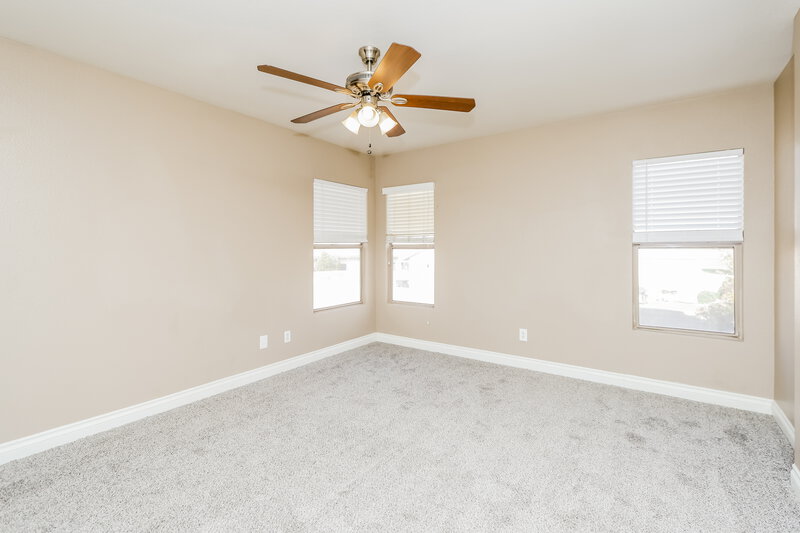 2,315/Mo, 4643 Cliff Breeze Dr North Las Vegas, NV 89081 Main Bedroom View