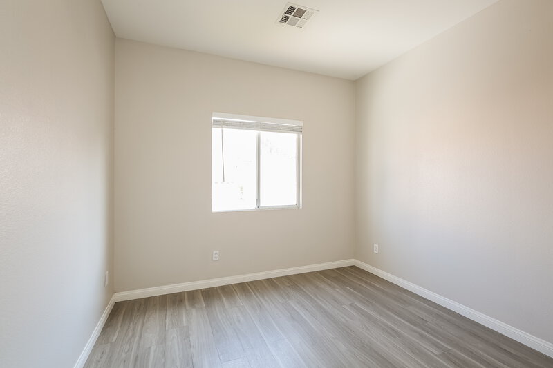 2,090/Mo, 10405 Turning Leaf Ave Las Vegas, NV 89129 Bedroom View