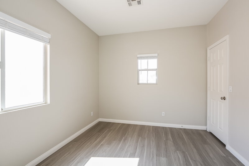 2,090/Mo, 10405 Turning Leaf Ave Las Vegas, NV 89129 Bedroom View 2