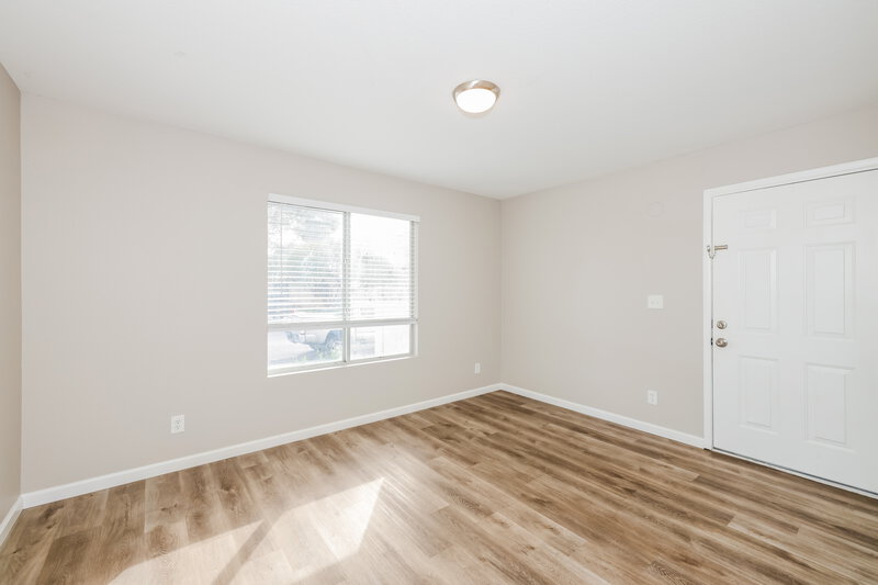 2,465/Mo, 5025 Vista del Rancho Way North Las Vegas, NV 89031 Bedroom View 3