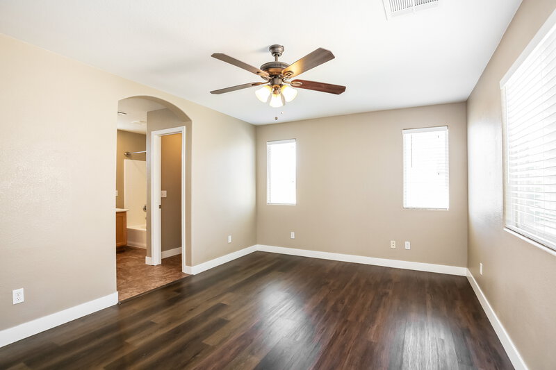 1,755/Mo, 8225 Wildwood Glen Dr Las Vegas, NV 89131 Main Bedroom View