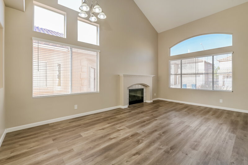 2,175/Mo, 271 Bluefield Ln Henderson, NV 89074 Living Room View