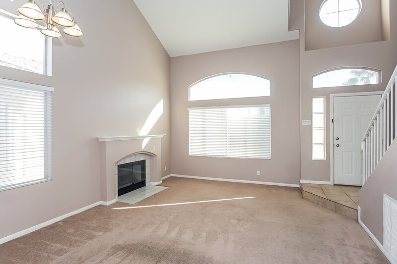 2,365/Mo, 271 Bluefield Ln Henderson, NV 89074 Living Room View 2