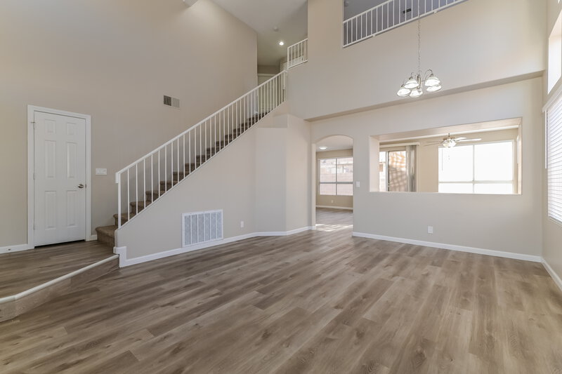 2,175/Mo, 271 Bluefield Ln Henderson, NV 89074 Living Room View 3