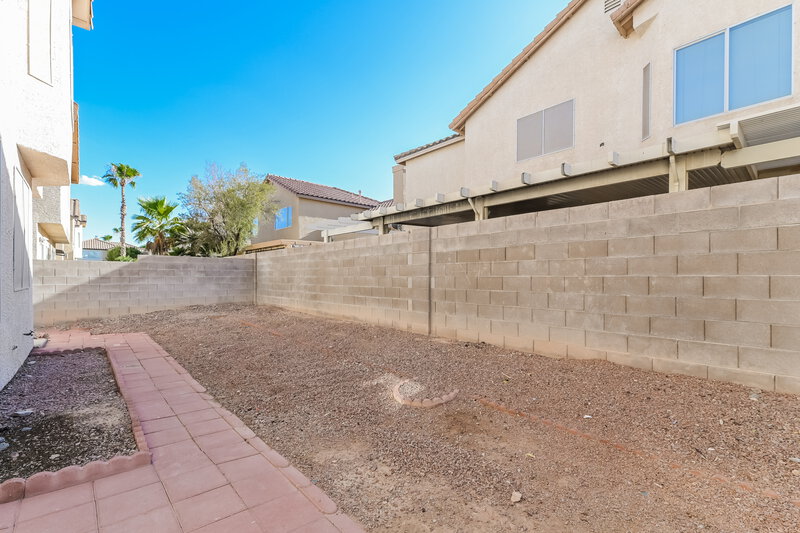 2,175/Mo, 271 Bluefield Ln Henderson, NV 89074 Backyard View