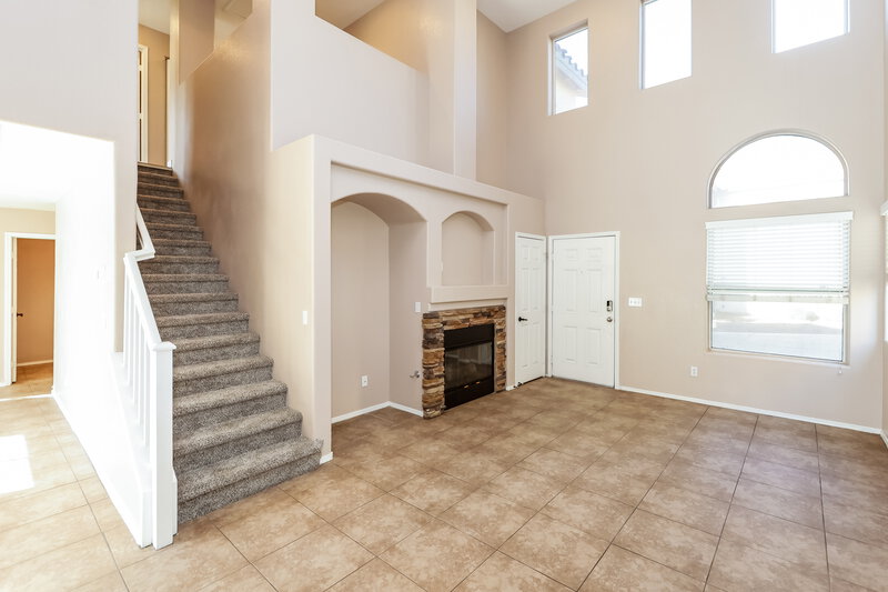 2,245/Mo, 970 Medina de Leon Ave Henderson, NV 89015 Living Room View 2
