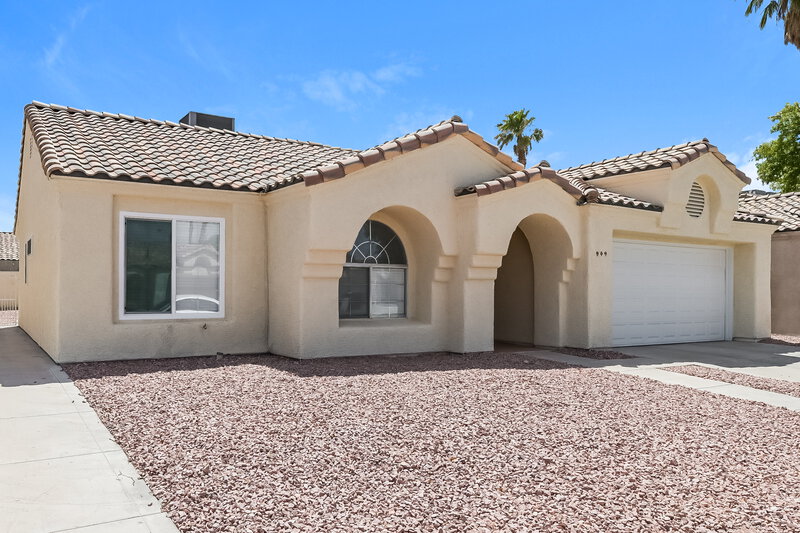 1,995/Mo, 949 Chaps Cir Henderson, NV 89002 Front View