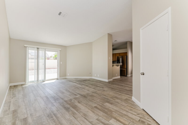 1,995/Mo, 949 Chaps Cir Henderson, NV 89002 Living Room View