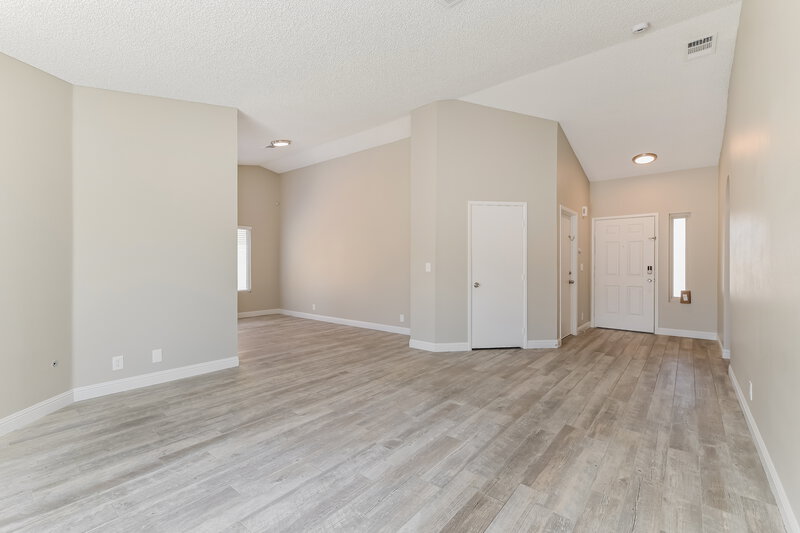 1,995/Mo, 949 Chaps Cir Henderson, NV 89002 Living Room View 2