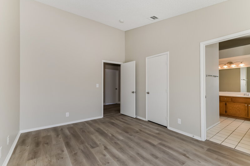 1,995/Mo, 949 Chaps Cir Henderson, NV 89002 Main Bedroom View 2