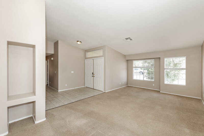 2,290/Mo, 6409 Rancho Santa Fe Dr Las Vegas, NV 89130 Living Room View 2