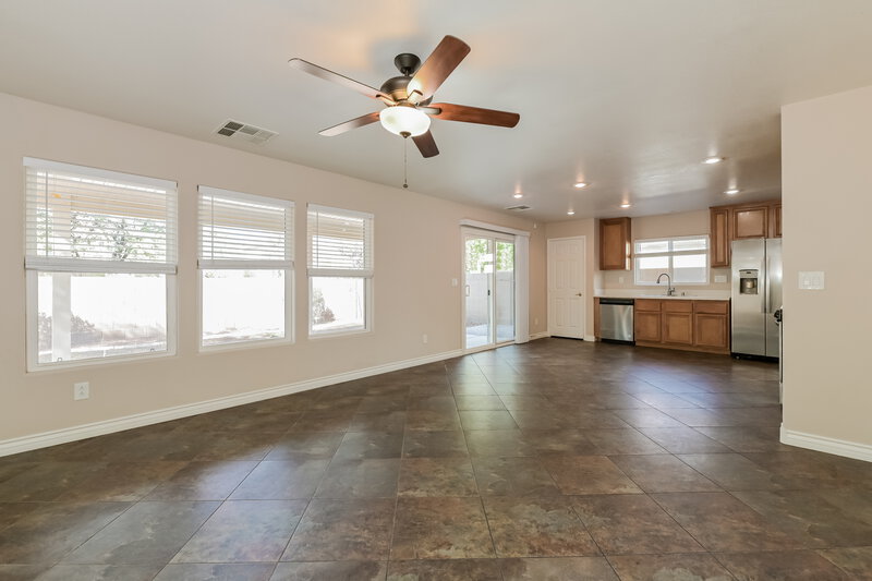 1,900/Mo, 6209 Mercer Valley St North Las Vegas, NV 89081 Misc View 3