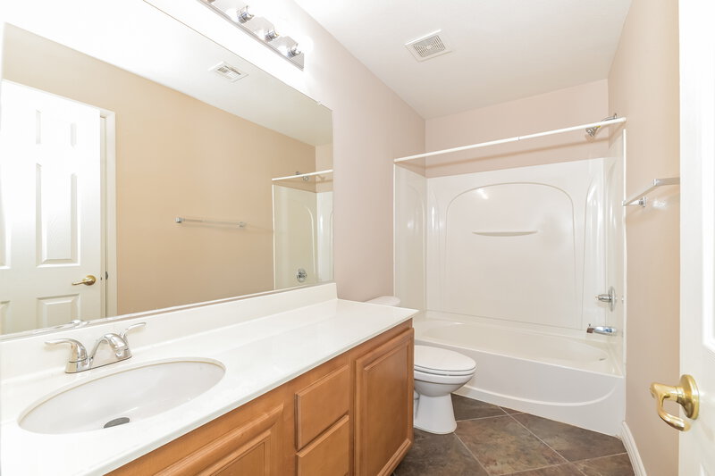 1,900/Mo, 6209 Mercer Valley St North Las Vegas, NV 89081 Misc View 12