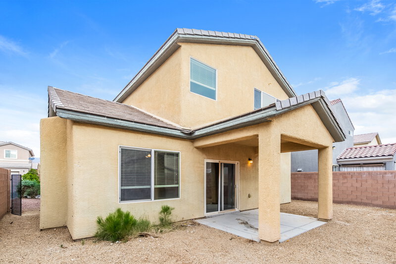 1,795/Mo, 7101 River Meadows Ave Las Vegas, NV 89131 Rear View 2