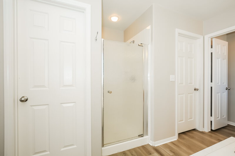 2,785/Mo, 5048 Dodge Ridge Ave Las Vegas, NV 89139 Main Bathroom View 2