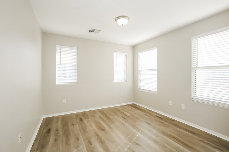 2,785/Mo, 5048 Dodge Ridge Ave Las Vegas, NV 89139 Bedroom View 2